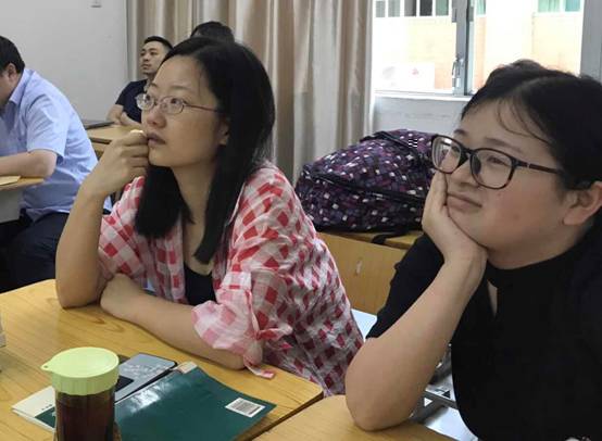 沙龍成員2.jpg
