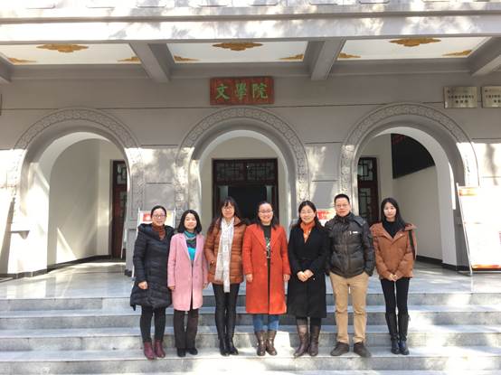 圖片2-調研小組與華中師範大學師生合影.jpg